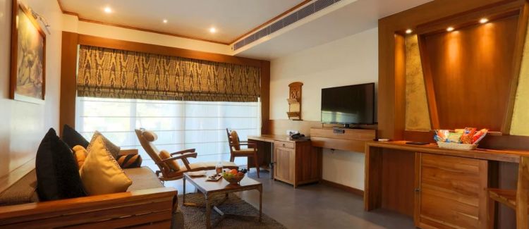 Exclusive Suite Cave