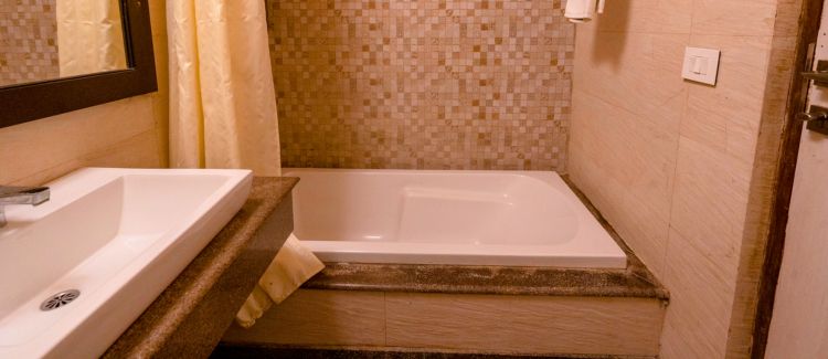 Tusker's Family & Friend Suite