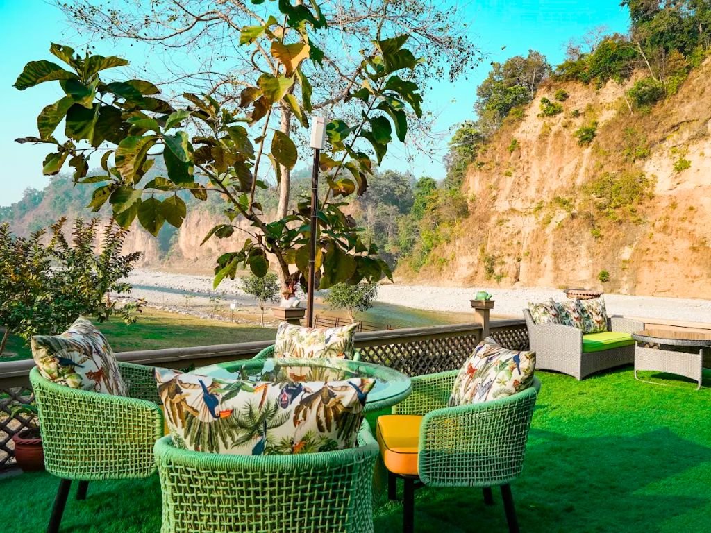 Bel La Monde Riverside Resort