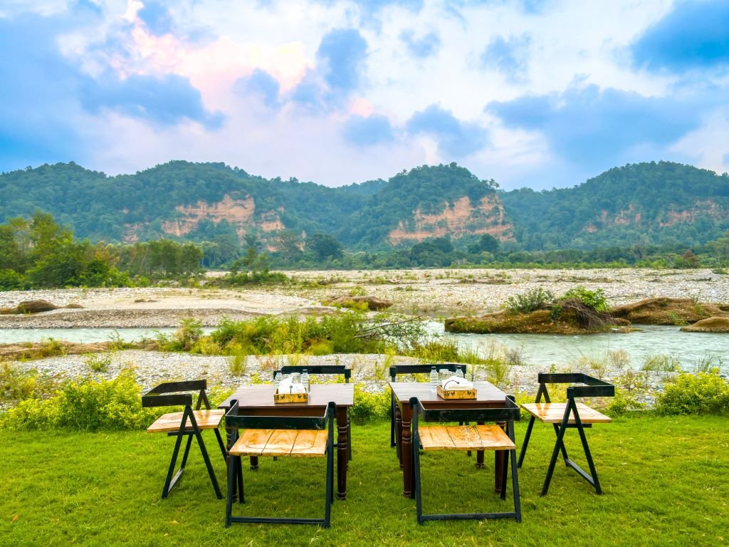 Manu Maharani Resort Corbett