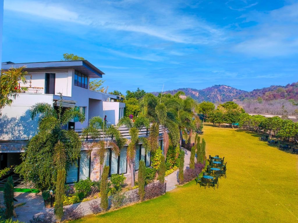 The Golden Tusk Resort Corbett 