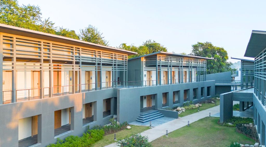 Vandhara Sarovar Premiere Corbett