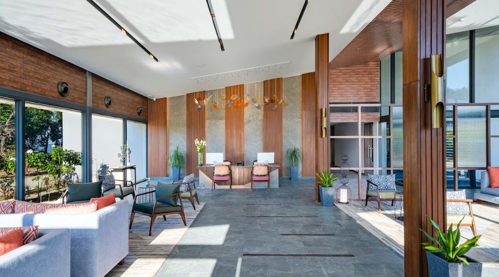 Vandhara Sarovar Premiere Corbett