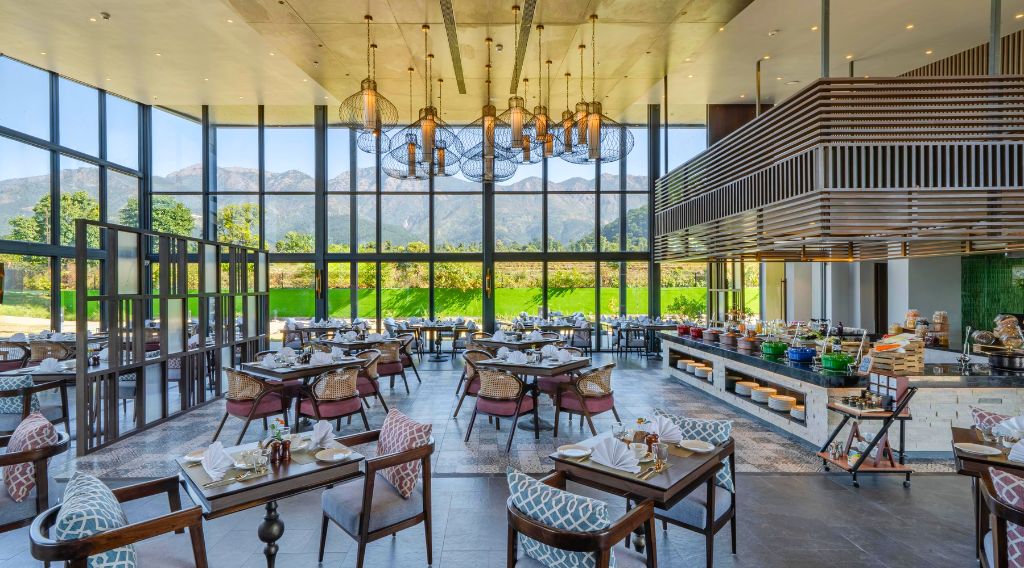 Vandhara Sarovar Premiere Corbett 