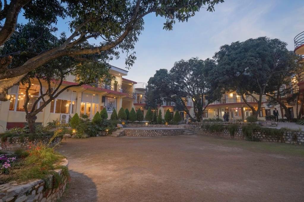   La Perle River Resort