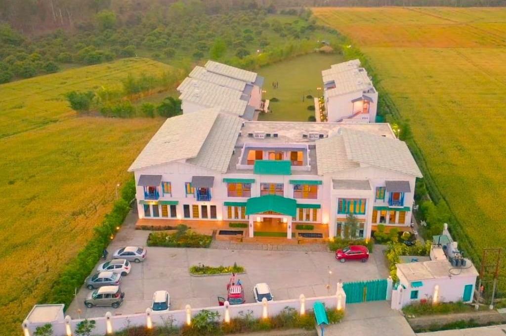  Arch The Baakhli Resort Jim Corbett