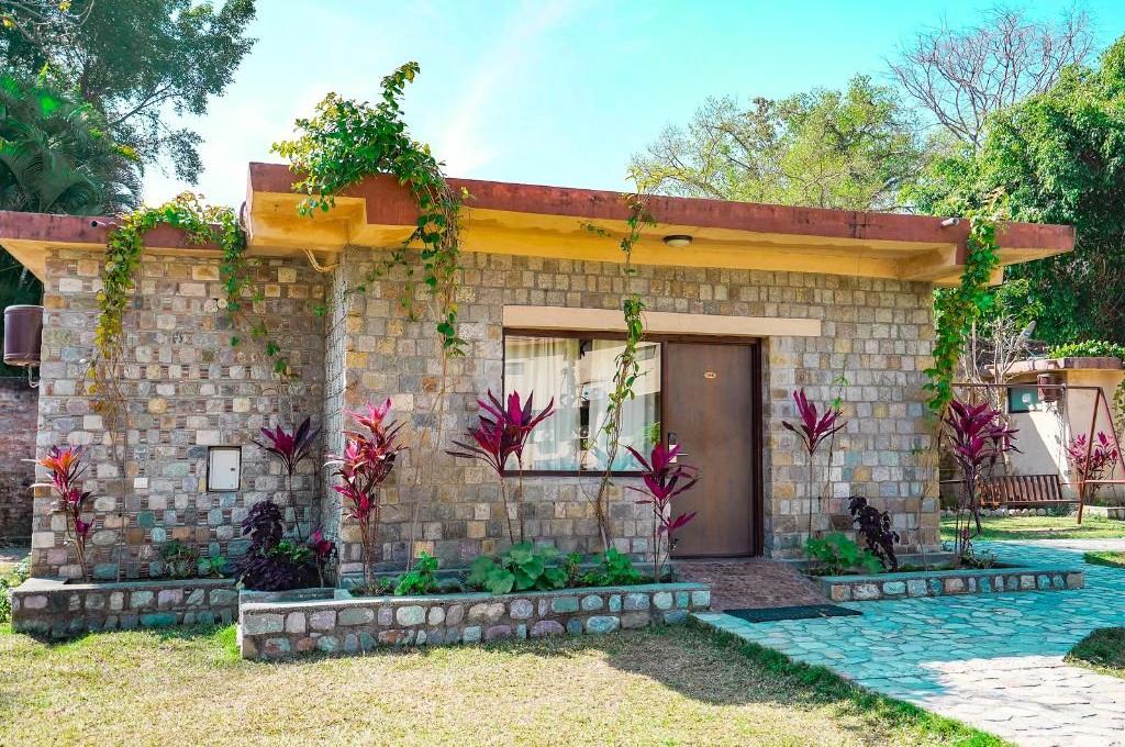 Bel La Monde Riverside Resort