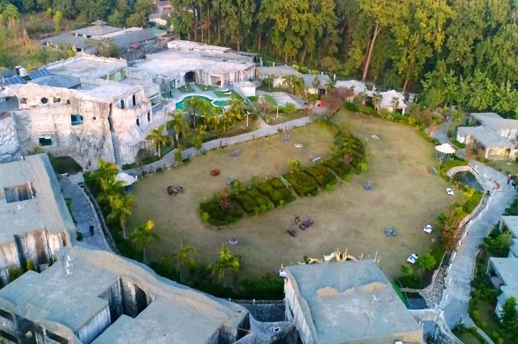 Brys Caves Resort Corbett