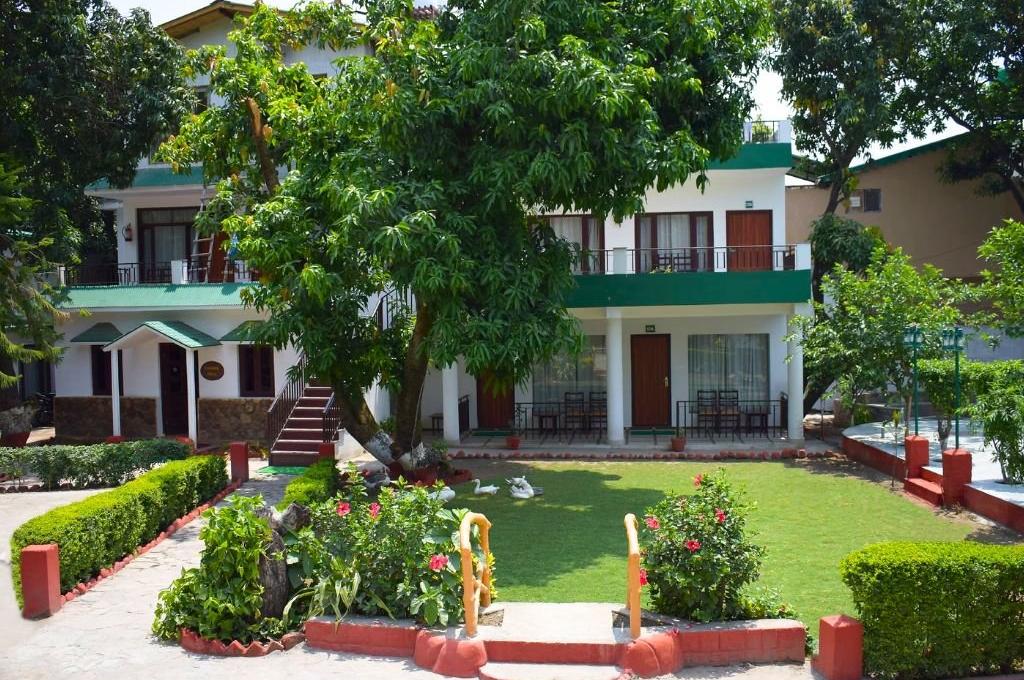 Corbett Paradiso Resort