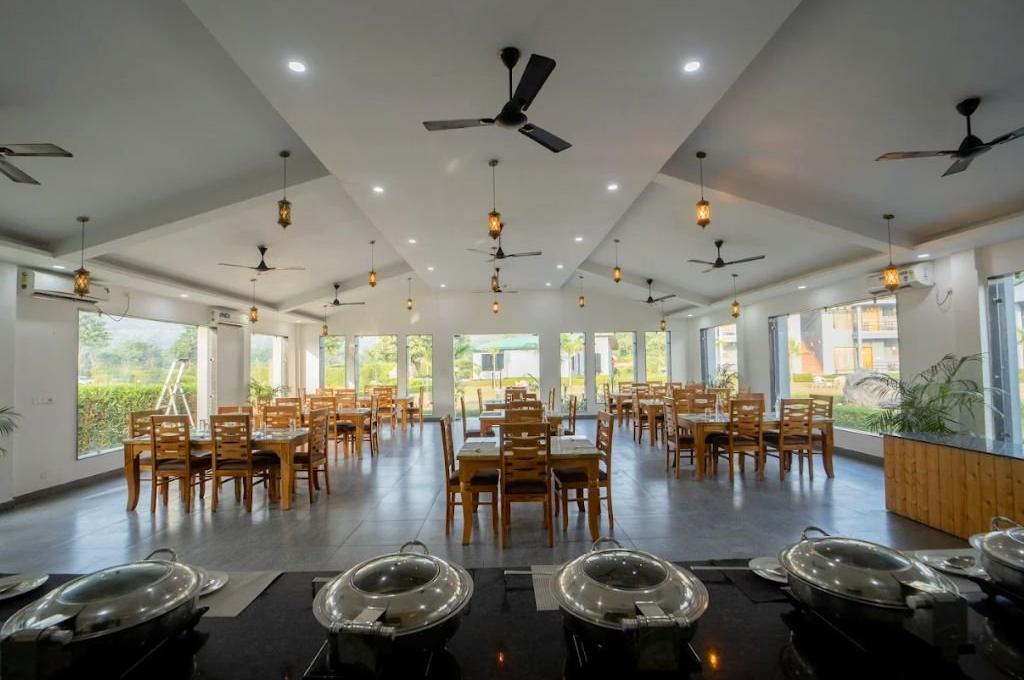 Corbett Wild River Resort