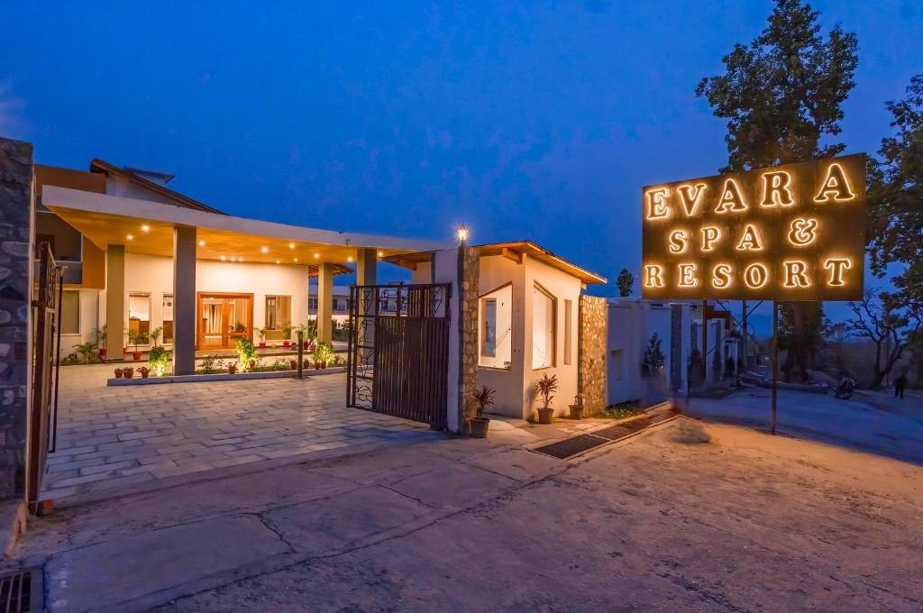  Evara Corbett Resort & Spa
