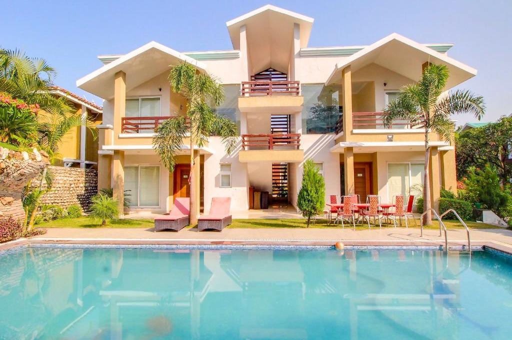 Maulik Mansion Resort