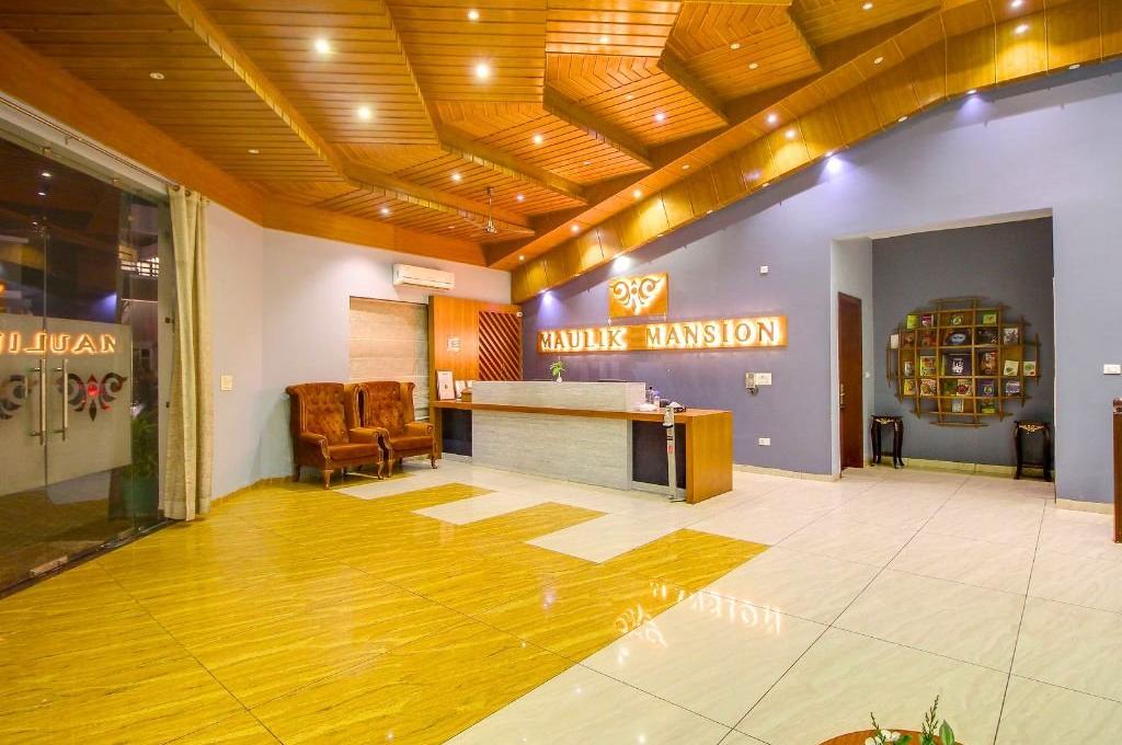 Maulik Mansion Resort