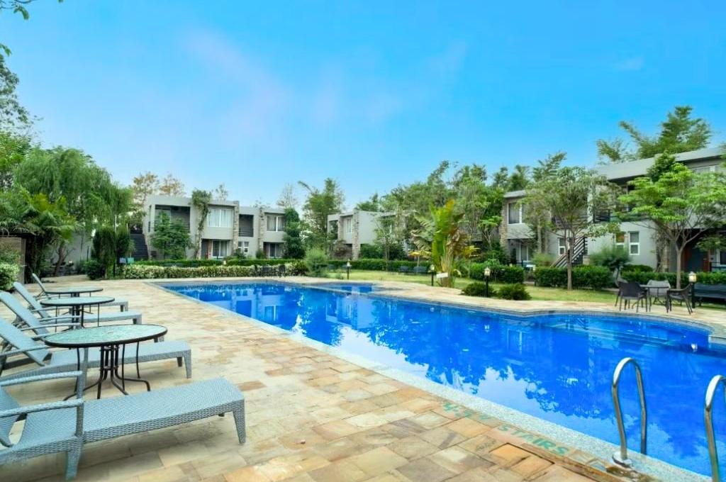 The Golden Tusk Resort Corbett 