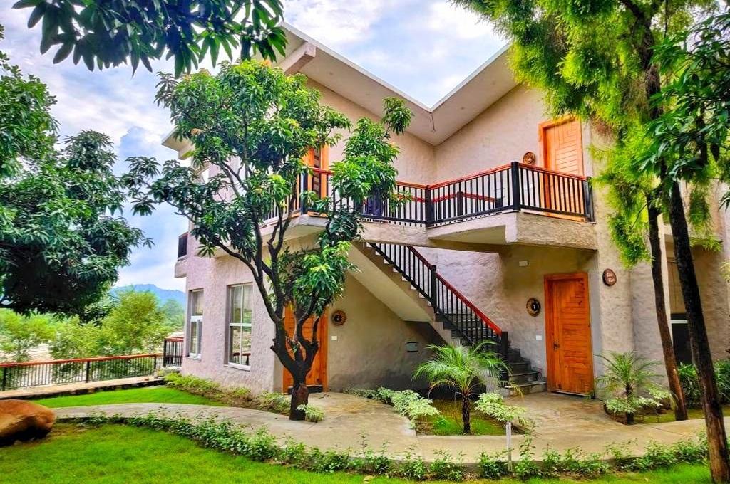 The River Edge Corbett Resort