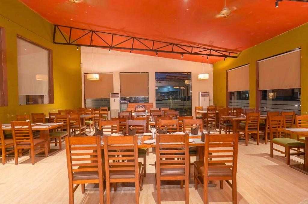  The Tattwaa Corbett Spa & Resort