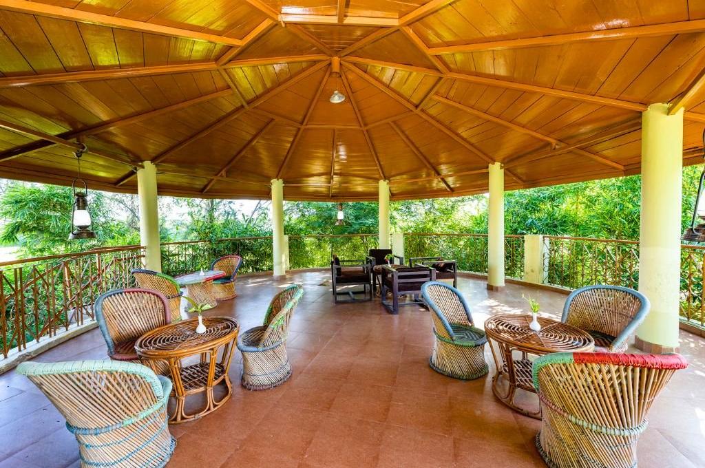  Xomotel Corbett Aura Resort 