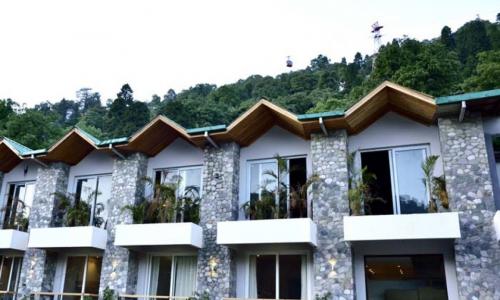 Seasons Hotel Nainital